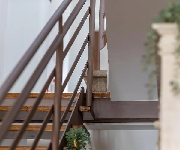 Отель Graca Garden Торреш-Ведраш